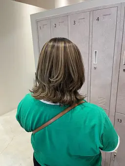 🌼カット+白髪ぼかしハイライトカラー+3STEPトリートメント🌼(ホームケア商品付き)