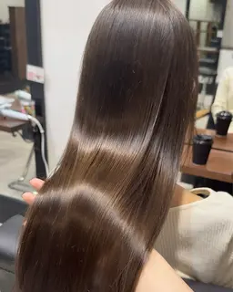【✨️癖によるうねりが気になる方✨️】美髪縮毛矯正＋リペアトリートメント🌟