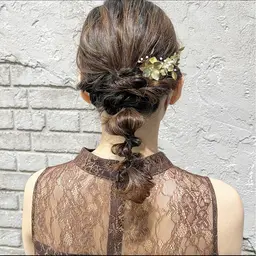 結婚式などのヘアセットです✨