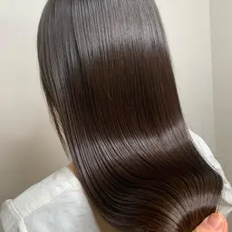 <インスタ・snsで話題の>髪質改善トリートメント✨　酸熱トリートメント✨　クリスタイル🌈ご新規様限定半額メニュー🌈