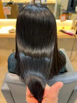 ［ツヤ髪✨］髪質改善酸熱トリートメント＋メンテナンスカット