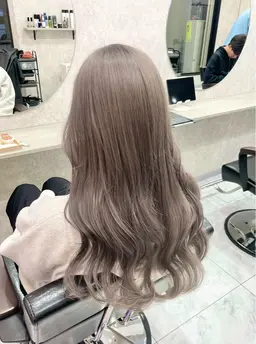 💎ブリーチリタッチ＋オンカラー💎【前処理.中間処理.ケアトリートメント付き】