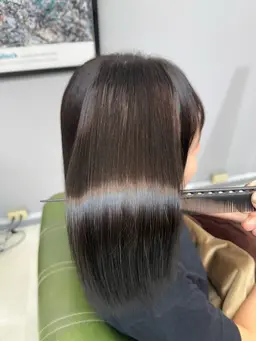 カット✂︎＋髪質改善トリートメント✨