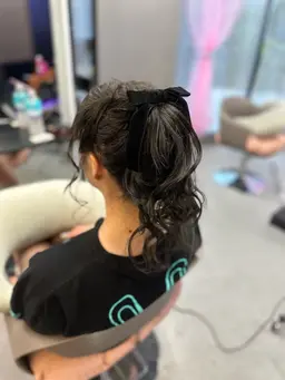 《可愛いパールリボン付き》ヘアセットorダウンセットスタイル