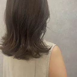 カット＋アディクシーカラー＋フローディアトリートメント