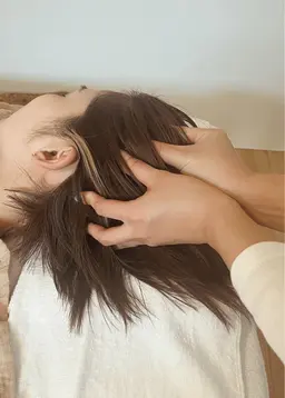 小顔ヘッドスパ💆♀️オイルトリートメント付き✨お試しメニュー【ご新規1回のみ】