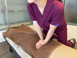 【初回限定】明大前 ストレッチ整体60分（肩こり・猫背・姿勢改善）