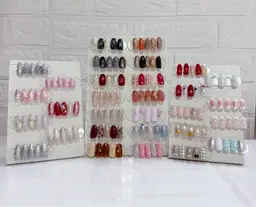 （オフあり) 人気🍁定額デザインB♪季節のデザインネイル🍀オフ無料⭕️カラー変更可