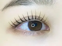 【minimo限定】次世代ラッシュリフト《ぱっちり・緩やかカール》オーダー束感仕上げ♪2種類の高濃度トリートメント付き!