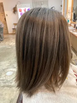 技術向上中！（練習中）4種から選べる　　　　　　　　　　ブリーチ＋デザインカラー