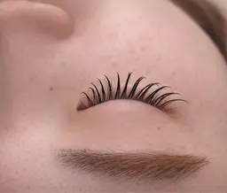 【オフ、アイシャンプー無料✨】マツエク(80​〜​120本)