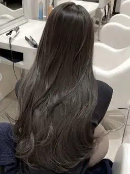 【超お得🉐ミニモ限定価格🤫】ブリーチ無しダブルカラーで透明感GET❤️‍🔥　グレージュ系の方はこちらから🩷