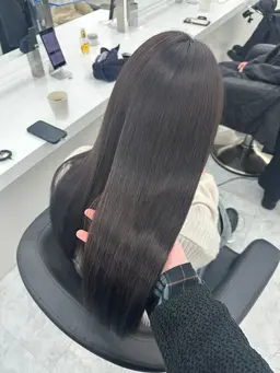 ☁️【朝の準備ラクにしたい方】☁️似合わせカット＋縮毛矯正＋髪質改善トリートメント＋炭酸spa