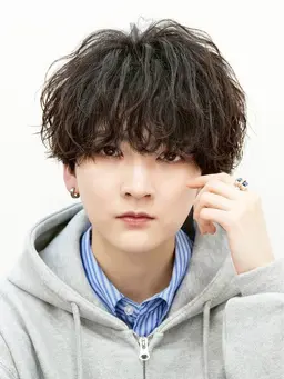 【ご新規様限定クーポン】✨ふわっと動きのあるパーマがお好きな方オススメ！🌀カット➕シャドウパーマ➕トリートメント🌀