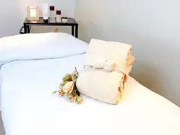 【本気のアクネケア☀️】肌質改善フェイシャル/ピーリング×ロウパック×イオン化粧水でニキビケア🌸デコルテマッサージ付き