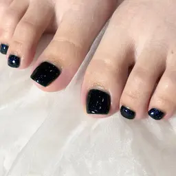 オフ込み フットシンプルコース ︎➡︎クリアネイル、ワンカラーネイル(カラー1色ベタ塗り)