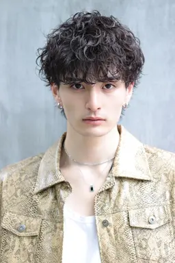 🟡【8.9月限定】メンズカット➕メンズパーマ➕最新の眉毛を整える ”眉質改善”モデルさん募集! 【今だけ実質無料】