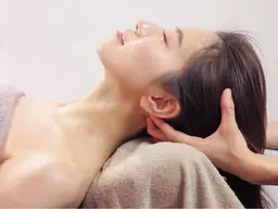 頭皮スッキリヘッドスパ（施術時間30分/所要時間60分程になります）/お着替えなし