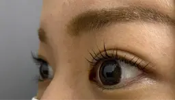 ケラチンラッシュリフト　上まつ毛　(アイシャンプー付)