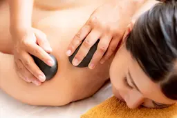 ホットストーン全身トリートメント150m