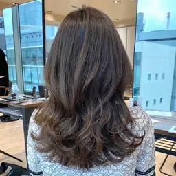 似合わせカット✂️＋コテ巻き風デジタルパーマ🌀＋AFLOATオリジナルトリートメント⭐️