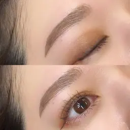 似合わせ美眉アイブロウスタイリング🕯️(アイブロウワックス+間引き+)仕上げメイク付き✨