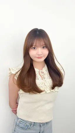 👩‍🎓モニモ学割📝 全体カット➕透明感カラー➕AYUNCHE 1stepトリートメント➕韓国風巻き☘💕