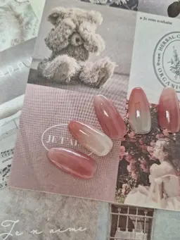 ①グラデーションのみ(オフ込み)