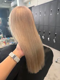 透明感カラー🥂+オリジナルトリートメント🫧