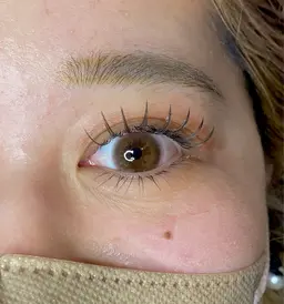 下まつげエクステ40本まで