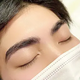 【ハリウッドブロウリフト】【メンズ限定】眉ワックス脱毛×毛流れ綺麗に整う眉毛パーマ😼⚡️初めての方大歓迎🥳