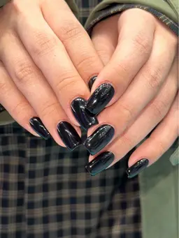 【4月13日16:30​〜​】オフ込みワンカラーorラメグラデーション🎀