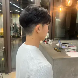 《 無料 》 🚹メンズカット🚹 /センターパート/メンズショート/刈り上げ