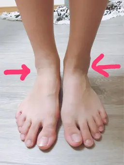 足の老廃物を崩して流していきます。足ツボ+深層リンパマッサージで浮腫みのないスッキリとした足に仕上げます。