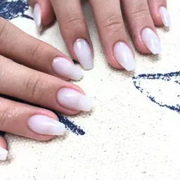 【スカルプ】深爪矯正or長さ出しコース¥12000