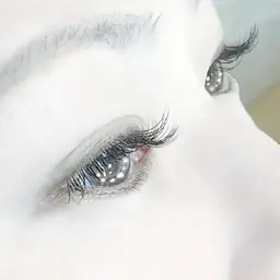 【リペア】ボリュームラッシュ※前回ご来店から4週間以内に限ります※前回リペアをされた方は通常メニューよりご予約ください