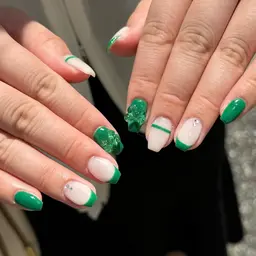 ご新規様限定🫣 《今季限定価格✨》フレンチネイル【オフ.ケア込】🌟