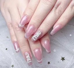 大人気💓チップ長さだしマグネットフレンチ+大きいパーツ2個