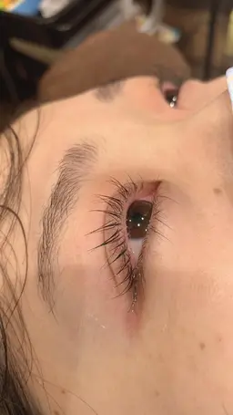 次世代まつげパーマ☆ラッシュリフト☆ケラチンTRT付　¥4500