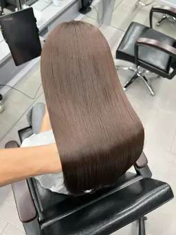 【3回目まで使える🌟】【定評🌟🌟】イルミナカラー＋髪質改善コスメストレート＋高保湿トリートメント［新宿駅］