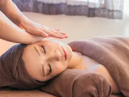 《人気No.1☆身体の土台からキチンと小顔》骨盤調整付♪小顔調整60分 6900円 小顔/エラはり/たるみ/頬骨/小鼻