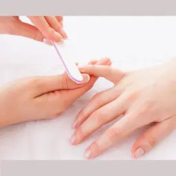 Jrネイリスト担当　ハンドケアコース