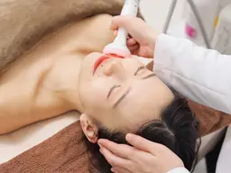 【リフトアップ/美肌】小顔フェイシャル＋ドライヘッドスパコース60分✨