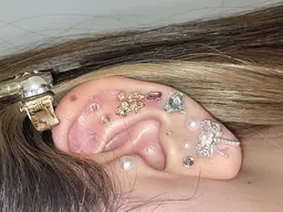 おしゃれも健康も💝耳つぼジュエリー10個〜