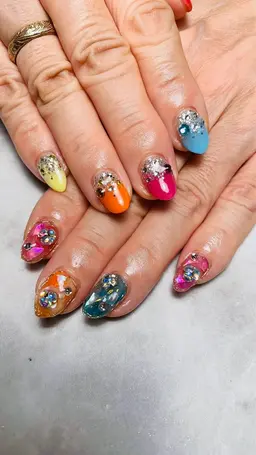 【オフ無料】ハンド持ち込みデザインジェルネイル