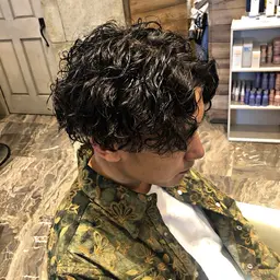 【メンズ限定】似合わせカット+デザインパーマ(シャンプースタイリング込み)