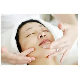 新規様限定✨小顔ケア✨フェイシャル30分