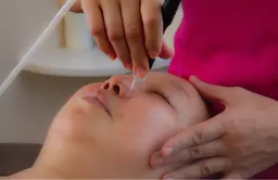 フェイシャル🌿角質、毛穴、黒ずみ、たるみ、くすみケア（50分）