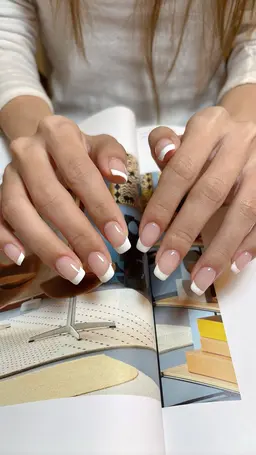 フレンチネイル【ケア・オフ代込み】