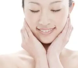 ミニモ学割フェイスリフトアップ❣️ニキビやくすみ撃退メニューでツヤ肌復活♡60分